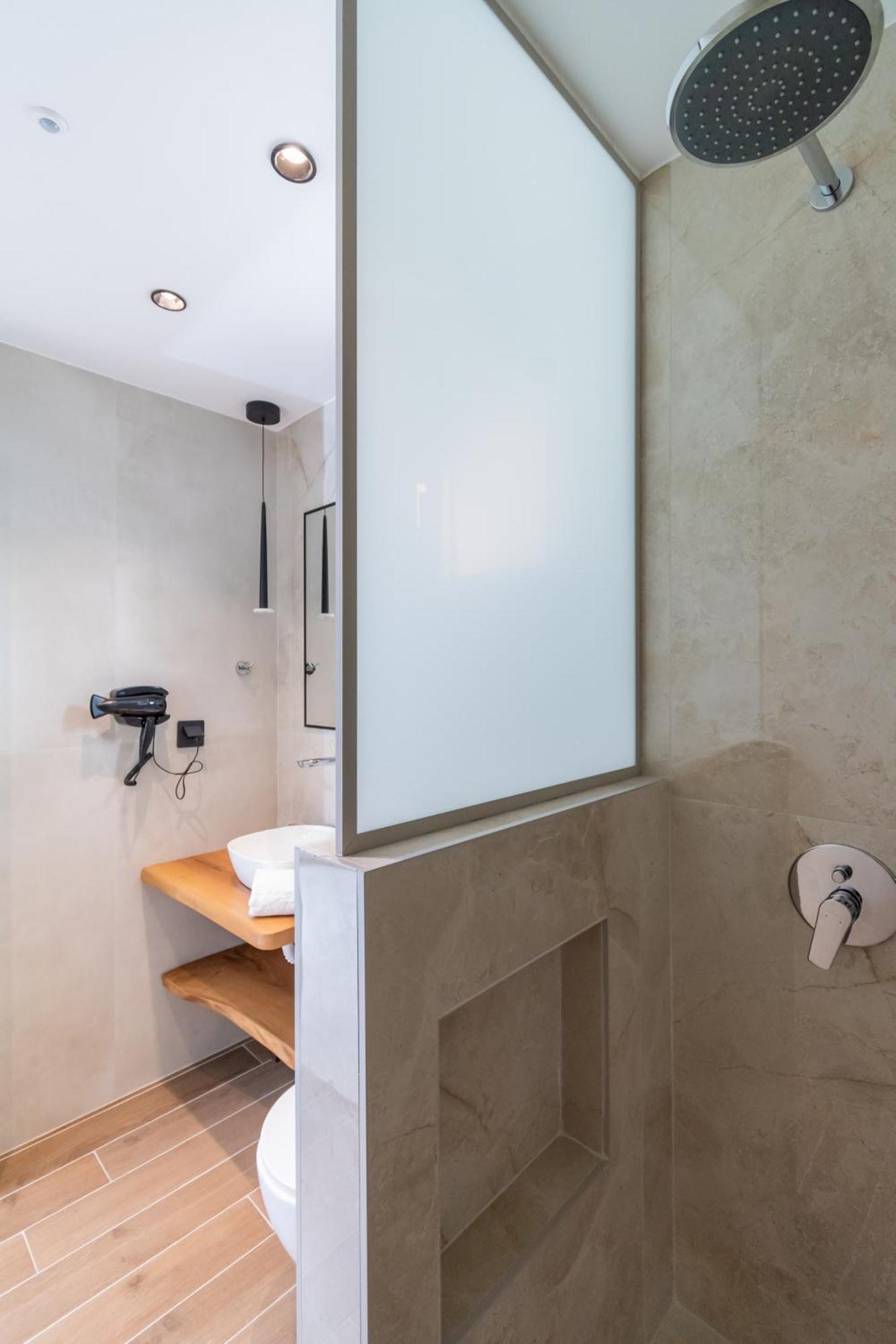 Hp Family Suites ネオス・マルマラス 部屋 写真